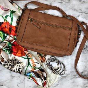🛍3/$25 Merona Cognac Mid size Crossbody Purse/Bag